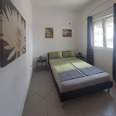 Aparthotel Villa Lir