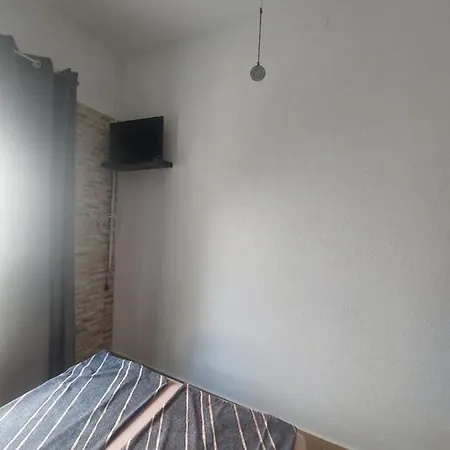 Villa Lir Aparthotel Vir