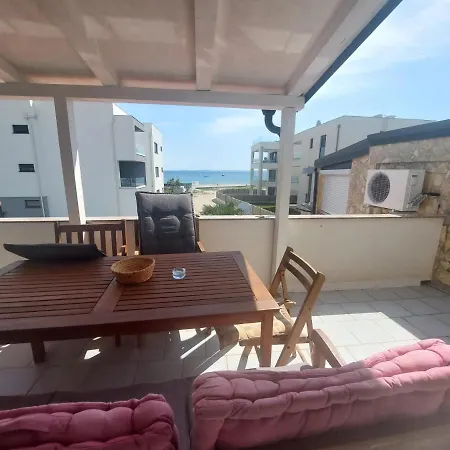 Aparthotel Villa Vir